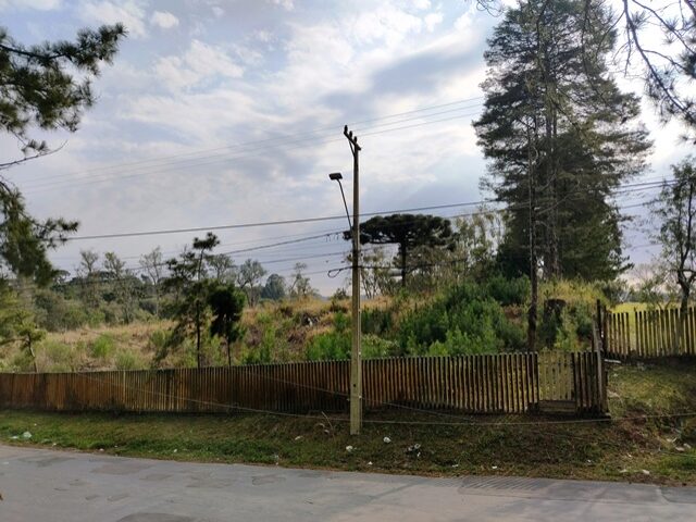 IMOVEL:- O QUINHAO NO 02 (DOIS) COM A AREA DE 9.584,92 M2, localizado em São José Dos Pinhais - PR, bairro Borda do Campo