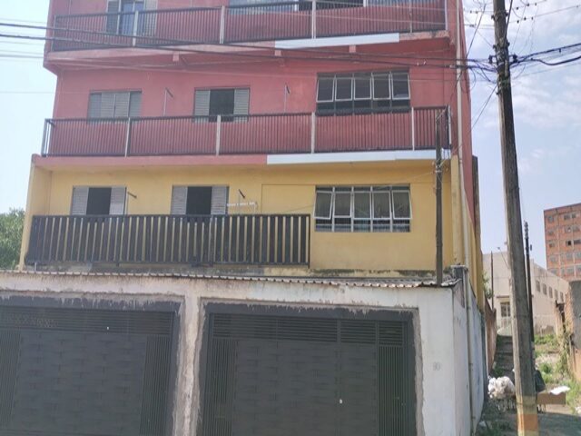 DATA DE TERRAS Nº 95 DA QUADRA Nº 05, MEDINDO A ÁREA DE 295,94M² - RUA CAJA, 80, localizado em Londrina - PR, bairro Jardim Panorama