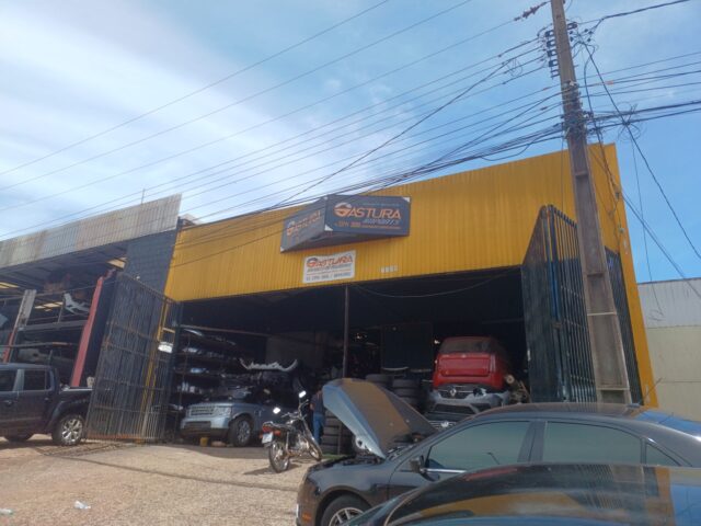 DATA DE TERRAS SOB Nº 10, DA QUADRA Nº 02, COM A ÁREA DE 450,00M² - AVENIDA NASSIM JABUR, S/N°, localizado em Londrina - PR, bairro Vila Mariza