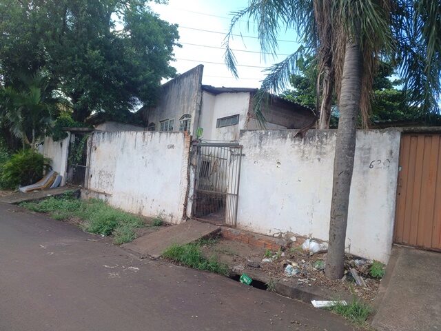 DATA Nº 11, COM 285,75M² - RUA SERRA JAPUIRA, 620, localizado em Londrina - PR, bairro Jardim Olga