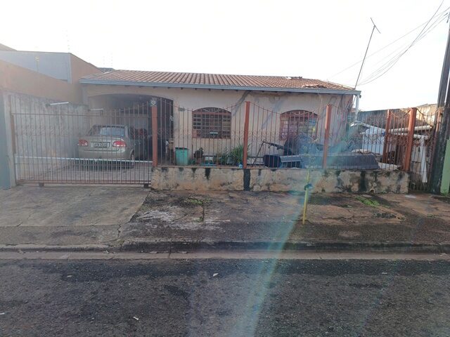 LOTE DE TERRAS SOB Nº 27, DA QUADRA Nº 02, COM ÁREA DE 254,19M² - RUA LUIZ GONZAGA LOPES, 126, localizado em Londrina - PR