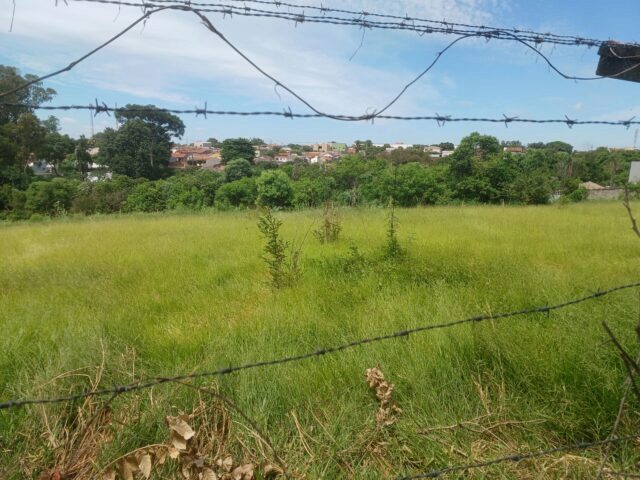 CHÁCARA DE TERRAS SOB Nº 26, MEDINDO A ÁREA DE 15.750,00M² - RUA MADRE HENRIQUETA DOMINICI, S/Nº, localizado em Londrina - PR, bairro Jardim Shangri-lá
