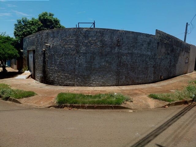 DATA DE TERRAS SOB Nº 01, DA QUADRA Nº 10, COM A ÁREA DE 312,29M² - RUA SÃO GONÇALO, 319, localizado em Londrina - PR, bairro Jardim Anaterra