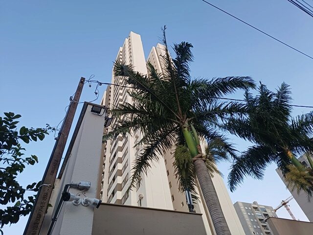 APARTAMENTO N° 2106, TIPO B SITUADO NO 21° PAVIMENTO TIPO DO SOLAR ALTA VISTA - RUA MANOEL ALVES DOS SANTOS, 185, localizado em Londrina - PR
