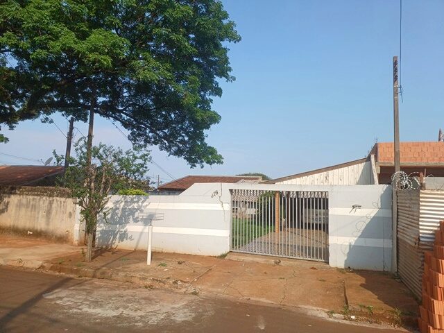 UMA DATA DE TERRAS SOB Nº 29, DA QUADRA Nº VI, COM A ÁREA DE 292,60M² - RUA ARARACANGA, 316, localizado em Londrina - PR, bairro Jardim Santa Rita