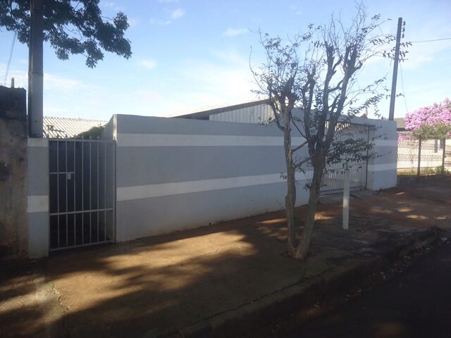 UMA DATA DE TERRAS SOB Nº 29, DA QUADRA Nº VI, COM A ÁREA DE 292,60M² - RUA ARARACANGA, 316, localizado em Londrina - PR, bairro Jardim Santa Rita