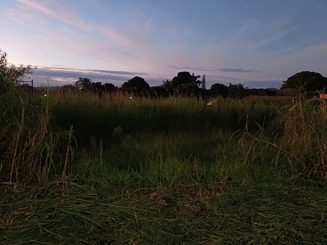 CHÁCARA DE TERRAS SOB Nº 01/B, COM A ÁREA DE 1.350,94M² - AVENIDA SAUL ELKIND, S/Nº, localizado em Londrina - PR, bairro Parque Recreativo Fontequé