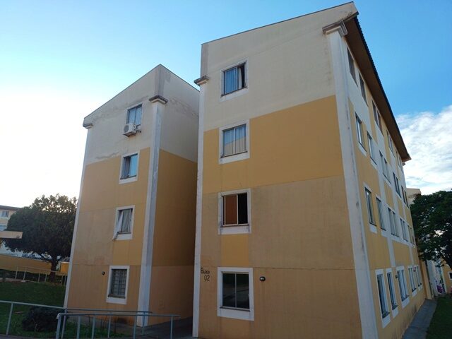 APARTAMENTO Nº 214, LOCALIZADO NO 1º PAVIMENTO DO BLOCO 02, DO RESIDENCIAL AMÉRICA DO SUL II - RUA MARIO ONCKEN, 90, localizado em Londrina - PR, bairro Jardim das Americas