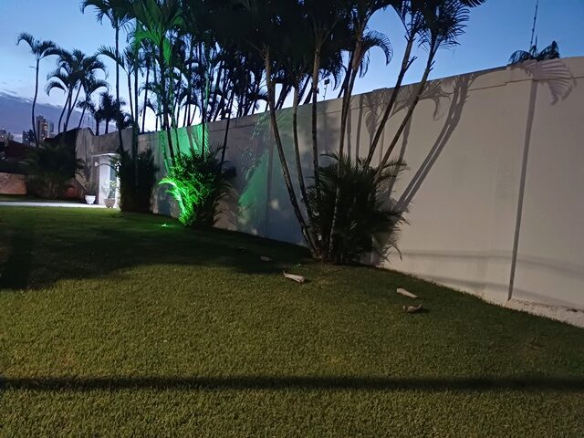 DATA Nº 01, DA QUADRA Nº 08, COM 1.027,21M² - RUA SANTIAGO, 777, localizado em Londrina - PR, bairro Jardim Bela Suica
