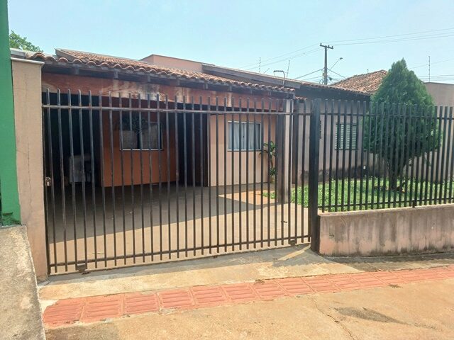 Imagem do imóvel RESIDÊNCIA A, SITUADA NO PAVIMENTO TÉRREO DO ROBROMA RESIDENCE - RUA ROBERTO ROMANELLI, 723