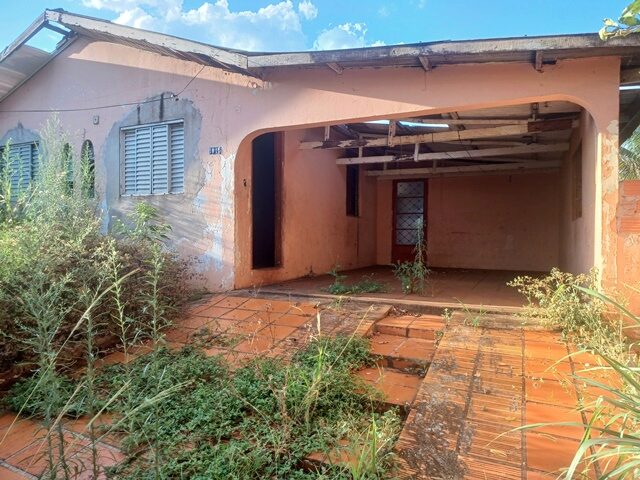 LOTE DE TERRAS SOB Nº 11, DA QUADRA Nº 09, COM A ÁREA DE 377,53M² - AVENIDA DAS MARITACAS, 1915, localizado em Londrina - PR