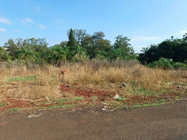 LOTE DE TERRAS SOB Nº 06, DA QUADRA Nº 14, COM ÁREA DE 250,00M² - RUA FELIPPO FOGGIA, S/Nº, localizado em Londrina - PR, bairro Jardim Everest
