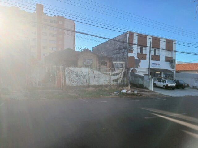 DATA DE TERRAS SOB Nº 16, MEDINDO A ÁREA DE 250,00M² - RUA BAHIA, 749, localizado em Londrina - PR