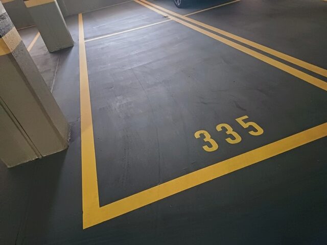 VAGA DUPLA DE GARAGEM Nº 335, SITUADA NO 1º PAVIMENTO, DO CENTRO EMPRESARIAL JARDIM SUL - RUA JOÃO WYCLIF, 111, localizado em Londrina - PR