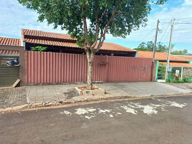 Imagem do imóvel LOTE DE TERRAS SOB Nº 04, DA QUADRA Nº 06, COM A ÁREA DE 214,50M² - RUA BRIGIDA BETONI LOT, 717