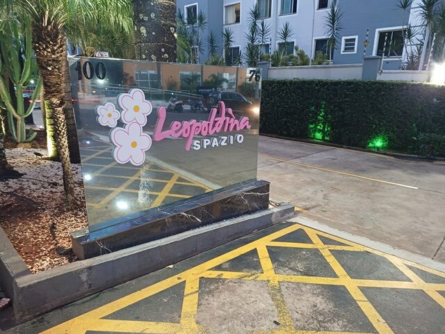 APARTAMENTO N° 208, SITUADO NO 2° PAVIMENTO TIPO, DA TORRE 01, DO SPAZIO LEOPOLDINA - RUA REVERENDO JOÃO BATISTA RIBEIRO NETO, 100, localizado em Londrina - PR
