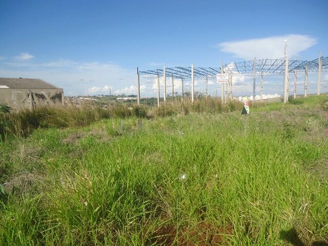 LOTE DE TERRAS SOB Nº 12, DA QUADRA Nº 01, COM A ÁREA DE 288,73M² - RUA JOÃO BATISTA SANTANA, S/Nº, localizado em Londrina - PR, bairro Jardim Tropical A