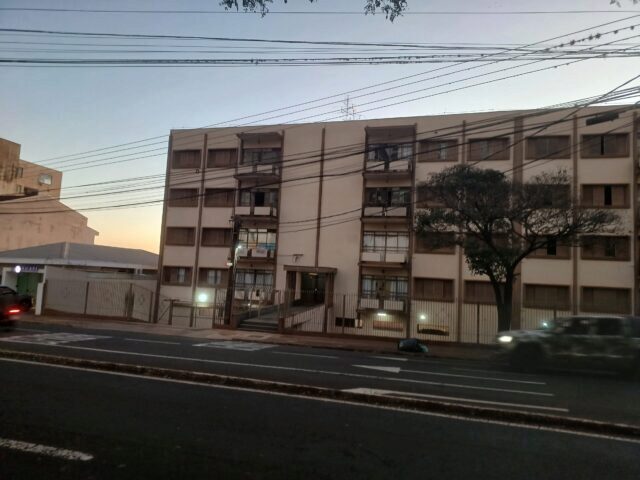 APARTAMENTO Nº 11, SITUADO NO PAVIMENTO TÉRREO, DO EDIFÍCIO LOS ANGELES - AVENIDA JUSCELINO KUBITSCHEK, 1226, localizado em Londrina - PR