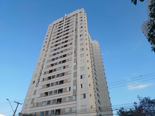 APARTAMENTO Nº 407, TIPO B, SITUADO NO 4º PAVIMENTO TIPO, DO BLOCO TORRE AMARILIS (LESTE), DO PATEO AURORA RESIDENCIAL - AVENIDA JOSÉ GABRIEL DE OLIVEIRA, 685, localizado em Londrina - PR, bairro Jardim Alcantara