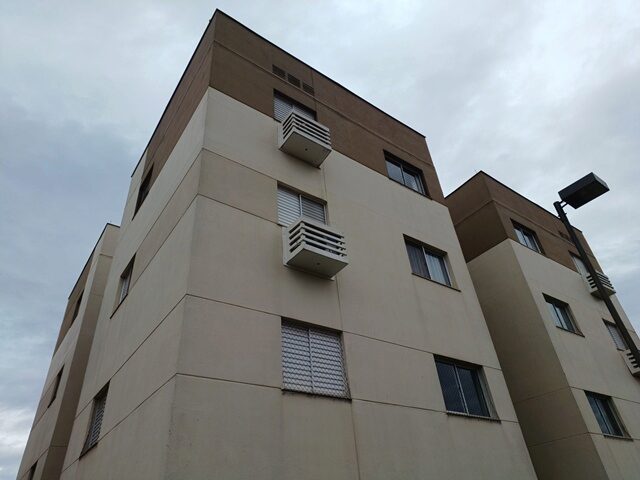 APARTAMENTO Nº T02, SITUADO NO PAVIMENTO TÉRREO, DO BLOCO 07, DO RESIDENCIAL VILA DAS ACACIAS - RUA MANOEL ALVES DA SILVA, 100, localizado em Londrina - PR
