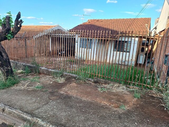 DATA DE TERRAS SOB Nº 06, DA QUADRA Nº 18, COM A ÁREA DE 230,00M² - RUA SANTO TAMIOSO, 300, localizado em Londrina - PR
