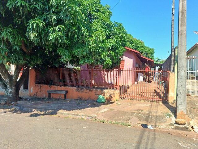 LOTE DE TERRAS SOB Nº 12, DA QUADRA Nº 13, COM A ÁREA DE 260,95M² - RUA ADELINO GIROTTO, 327, localizado em Londrina - PR