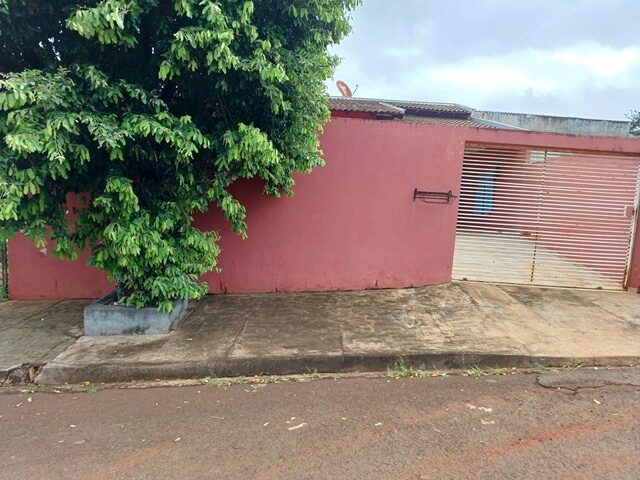 DATA DE TERRAS SOB Nº 19, DA QUADRA Nº 08, MEDINDO A ÁREA DE 200,00M² - RUA ABISSALAO BISPO DOS SANTOS, 42, localizado em Londrina - PR, bairro Jardim Nova Esperança