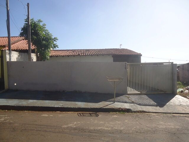 LOTE DE TERRAS SOB Nº 39, DA QUADRA 05, COM ÁREA DE 200,00M² - RUA VANTUIL FRISSELLI, 115, localizado em Londrina - PR, bairro Jardim Primavera