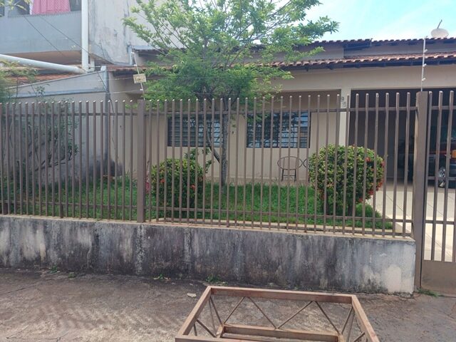 Casa no Jardim Monte Carlo (foto 3 de 4)
