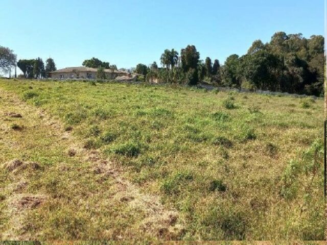 Lote 3002 parte ideal da area remanescente de 51.256,83m2 ou 5,1256 ha do terreno constituindo parte do lote no 8, situado no peri