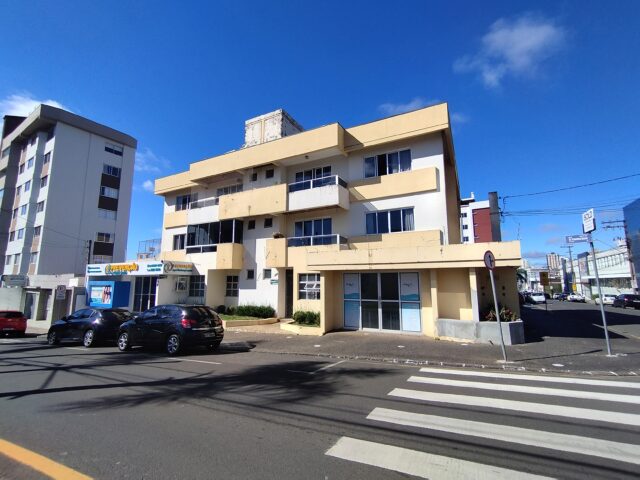 APARTAMENTO 11 E GARAGEM COM 162,03M2 EXISTENTE SOBRE O IMOVEL: LOTE DE TERRENO NO 1 (UM), DA QUADRA NO 57 (CINQUENTA E, localizado em Ponta Grossa - PR