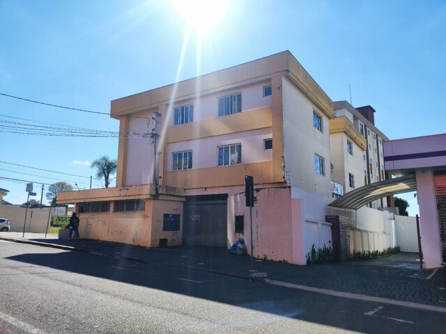 APARTAMENTO 11 E GARAGEM COM 162,03M2 EXISTENTE SOBRE O IMOVEL: LOTE DE TERRENO NO 1 (UM), DA QUADRA NO 57 (CINQUENTA E, localizado em Ponta Grossa - PR