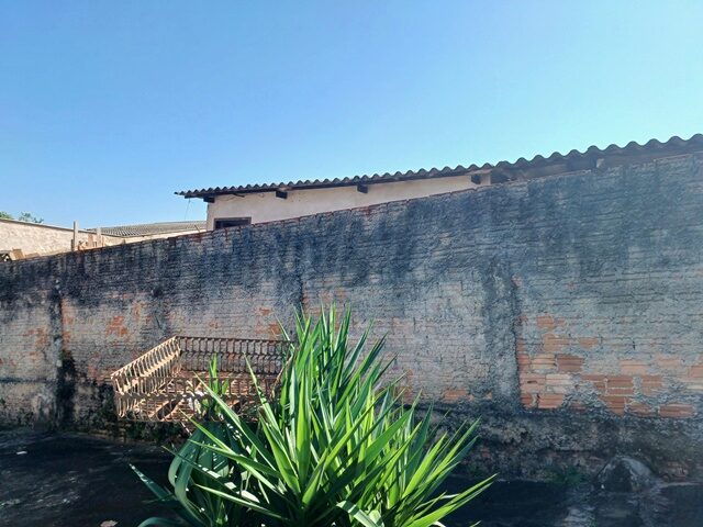 Casa no Conjunto Habitacional Jacomo Violin (foto 4 de 4)
