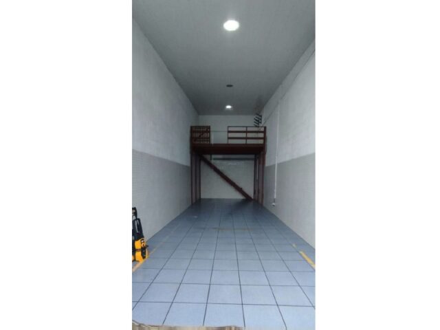 Imagem do imóvel GARAGEM DO CONDOMINIO NAUTICO ILHA DO MEL, SITUADO EM PONTAL DO SUL