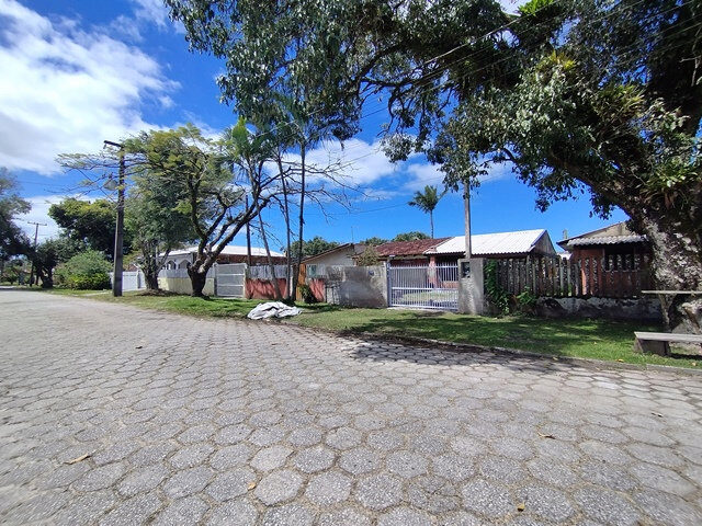 Casa no Balneário Gaivotas (foto 9 de 10)