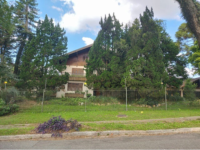 Comercial no Água Verde (foto 5 de 87)