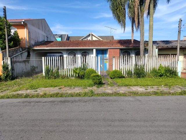 Casa no Cajuru (foto 7 de 14)